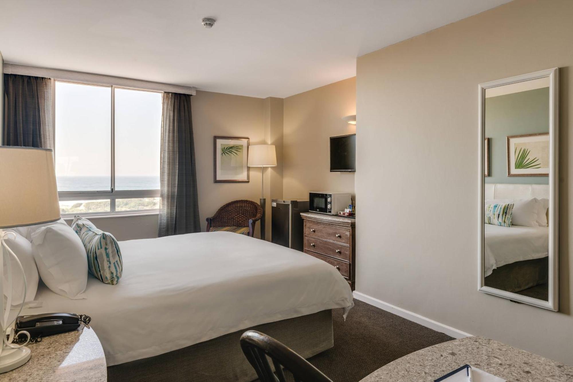 Protea Hotel By Marriott Karridene Beach Amanzimtoti Exterior foto