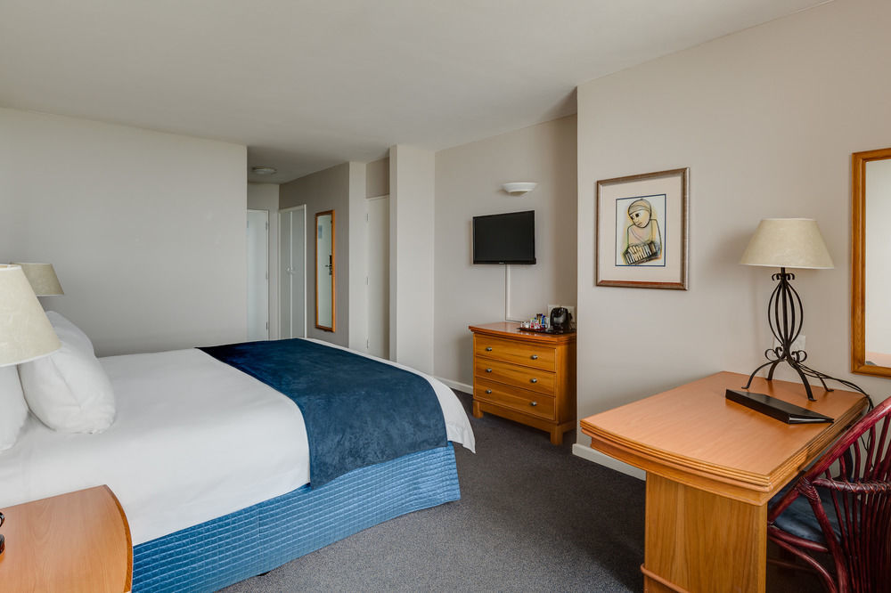Protea Hotel By Marriott Karridene Beach Amanzimtoti Exterior foto