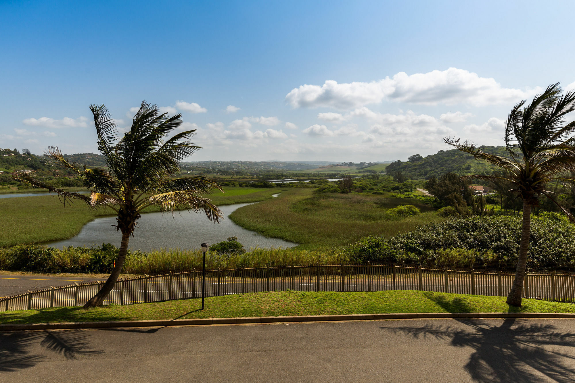 Protea Hotel By Marriott Karridene Beach Amanzimtoti Exterior foto
